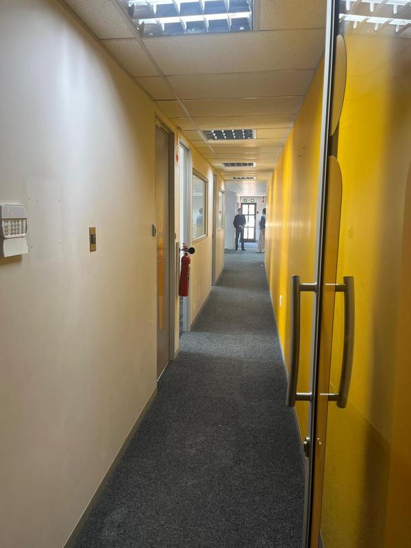 To Let Commercial Property for Rent in Newton Park Eastern Cape